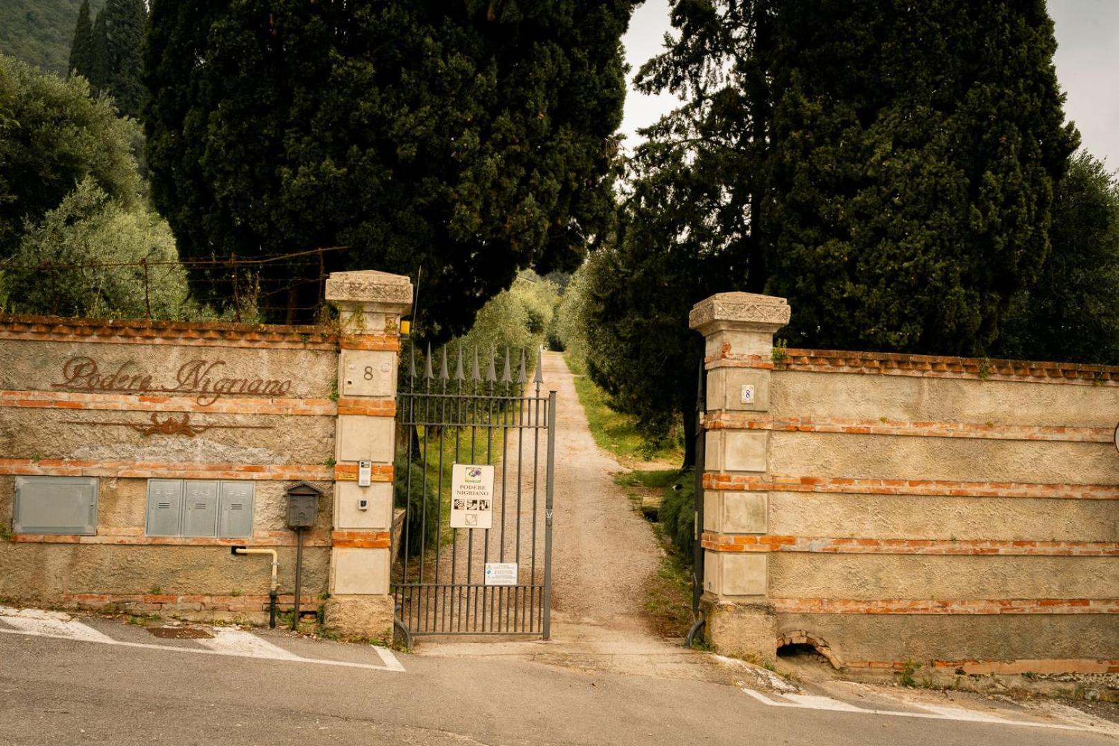 Agriturismo Podere Nigriano Сало Экстерьер фото
